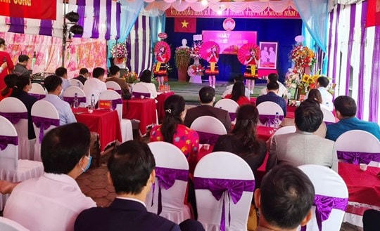 Quang cảnh Ngày hội tại khu dân cư Phú Thịnh 1, thị trấn Phố Lu, huyện Bảo Thắng.