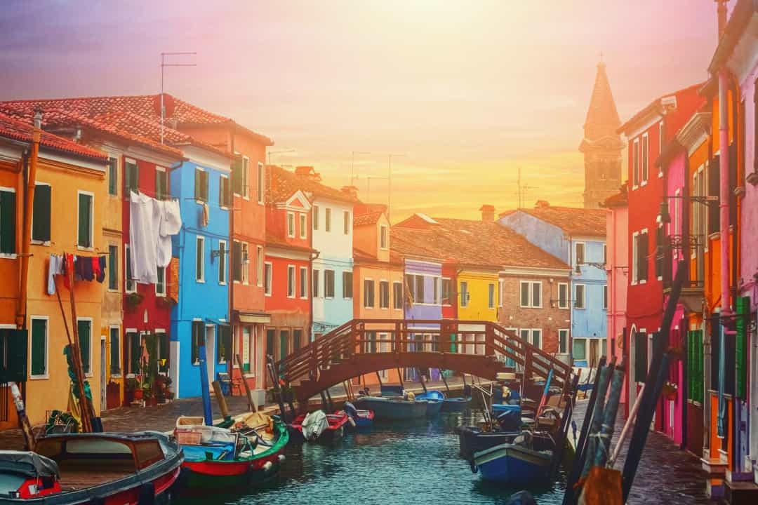 Những thị trấn đẹp như tranh vẽ ở châu Âu - Bạn sẽ không tin là có tồn tại