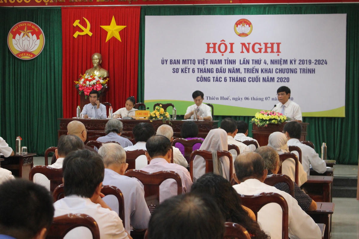Quang cảnh hội nghị.