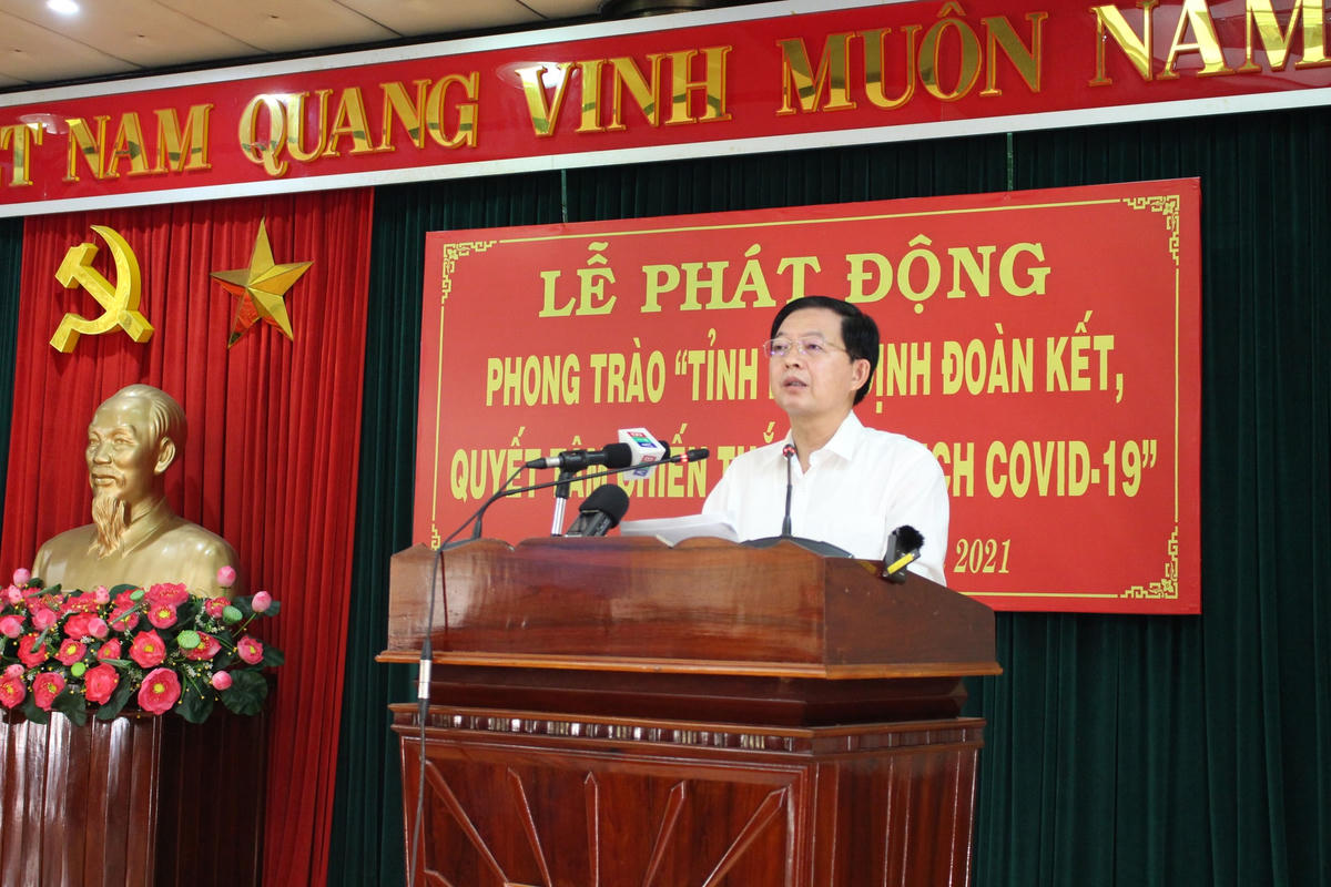 Ông Hồ Quốc Dũng, Ủy viên Ban Chấp hành Trung ương Đảng, Bí thư Tỉnh ủy, Chủ tịch HĐND tỉnh Bình Định phát động Phong trào.