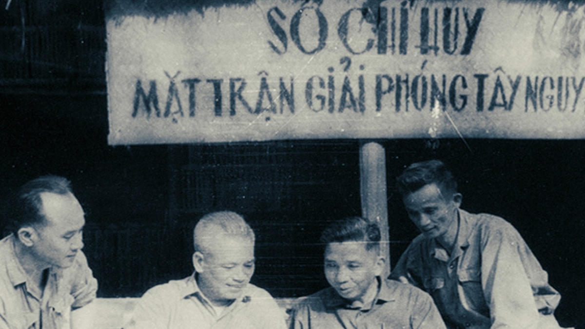 Phim còn có sự tham gia nhận định của những người trong cuộc.