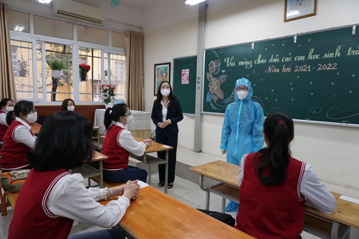 Từ nay tới trước kỳ nghỉ Tết Nguyên đán, các phòng GDĐT trực thuộc Sở GDĐT Hà Nội sẽ tổ chức diễn tập công tác đón học sinh trở lại trường.