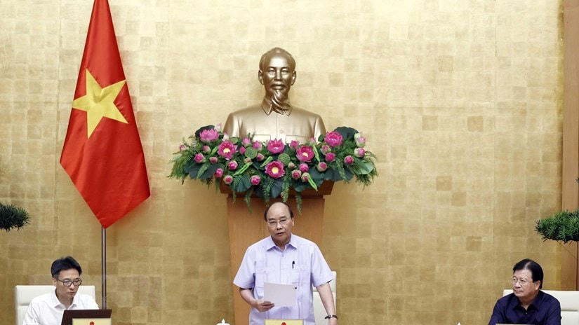 Thủ tướng Nguyễn Xuân Phúc phát biểu tại phiên họp. (Ảnh: Thống Nhất/TTXVN).