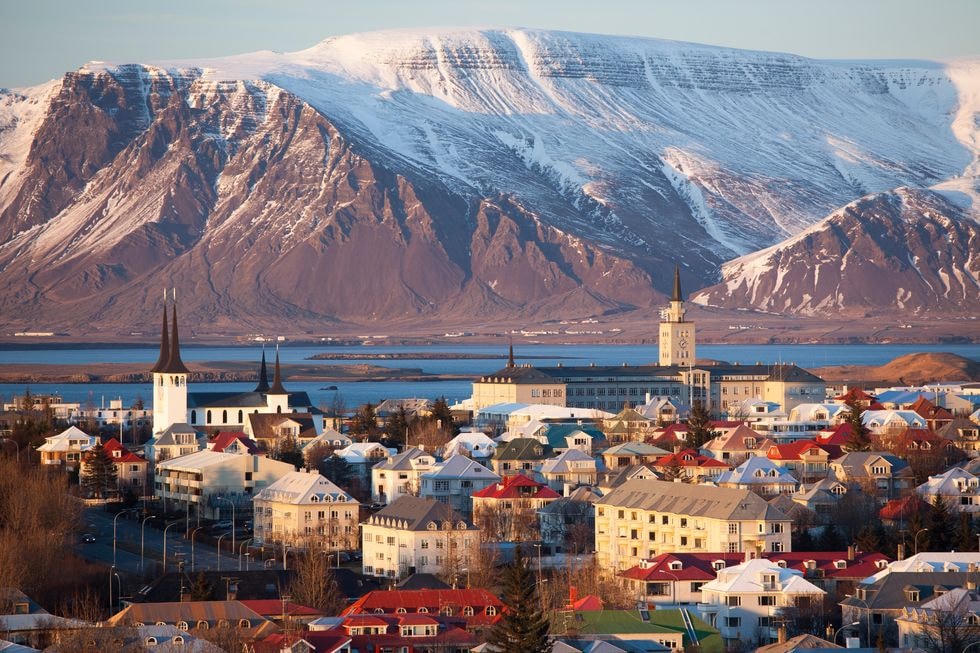 Thành phố Reykjavik, Iceland. Ảnh: Country Living.  
