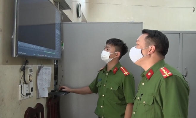 Công an Hà Nam trích xuất camera ghi lại việc L. từ TP HCM về, không khai báo y tế mà đi thuê nhà trọ tại thị xã Duy Tiên.