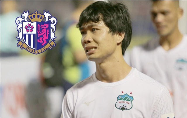 CLB Cerezo Osaka đang đưa Công Phượng vào tầm ngắm.