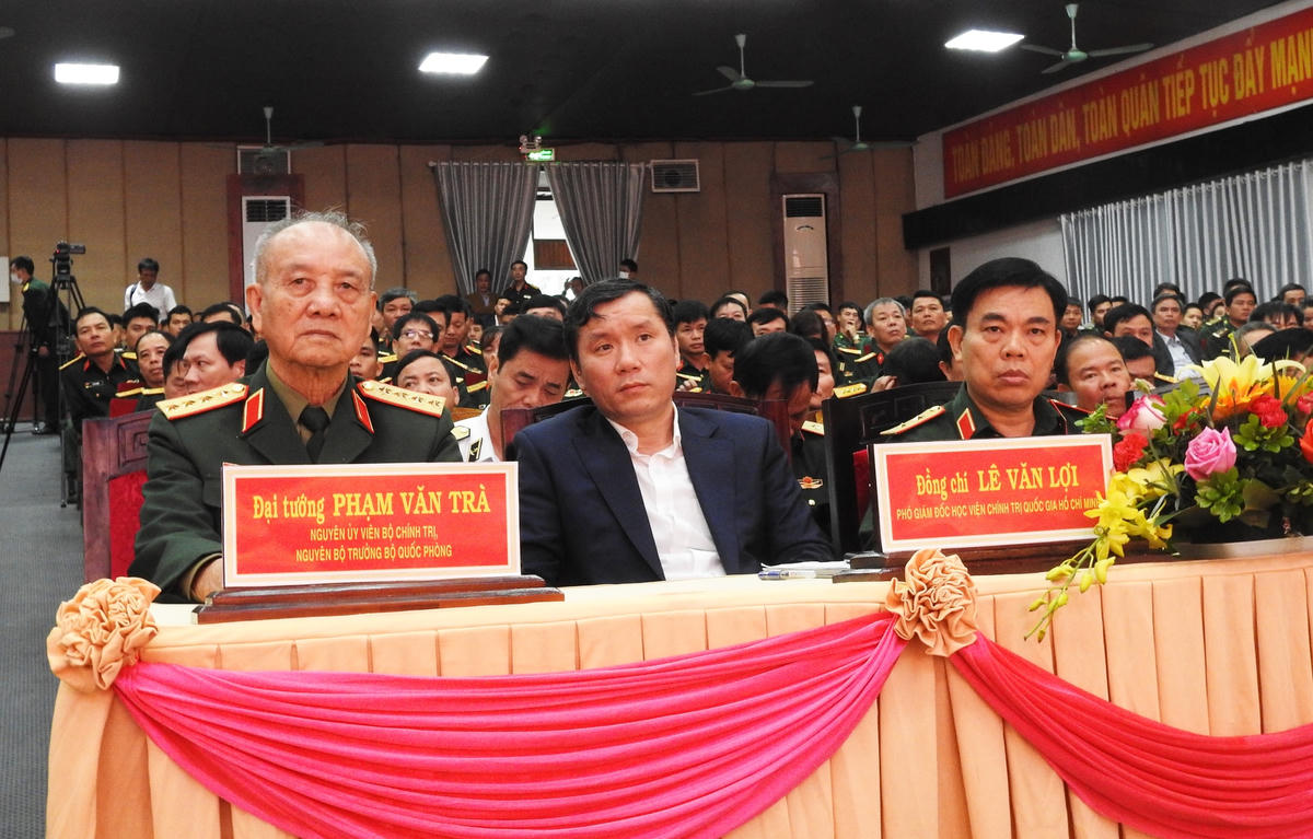 Nguyên Ủy viên Bộ Chính trị, nguyên Bộ trưởng Bộ Quốc phòng, Đại tướng Phạm Văn Trà tham dự Hội thảo. Ảnh: Thanh Tùng.