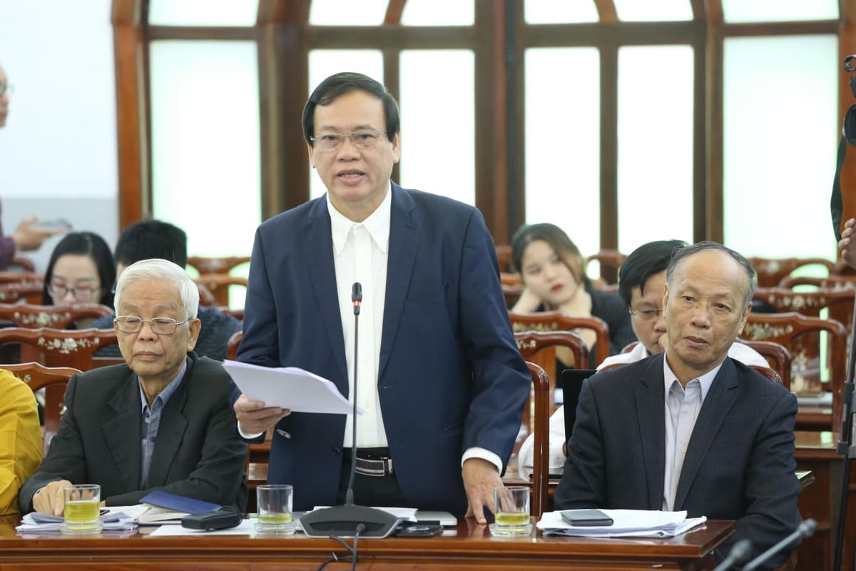 Ông Vũ Trọng Kim - Ủy viên Đoàn Chủ tịch phát biểu.