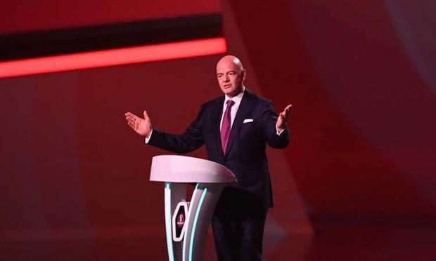 Chủ tịch FIFA Gianni Infantino phát biểu khai mạc lễ bốc thăm."Đây sẽ là giải đấu đáng nhớ nhất trong lịch sử. Thông điệp của chúng tôi tại World Cup 2022 chính là mang mọi người đến gần nhau hơn. Đây là một kỳ World Cup của sự đoàn kết và hòa bình." Chủ tịch FIFA Gianni Infantino phát biểu.