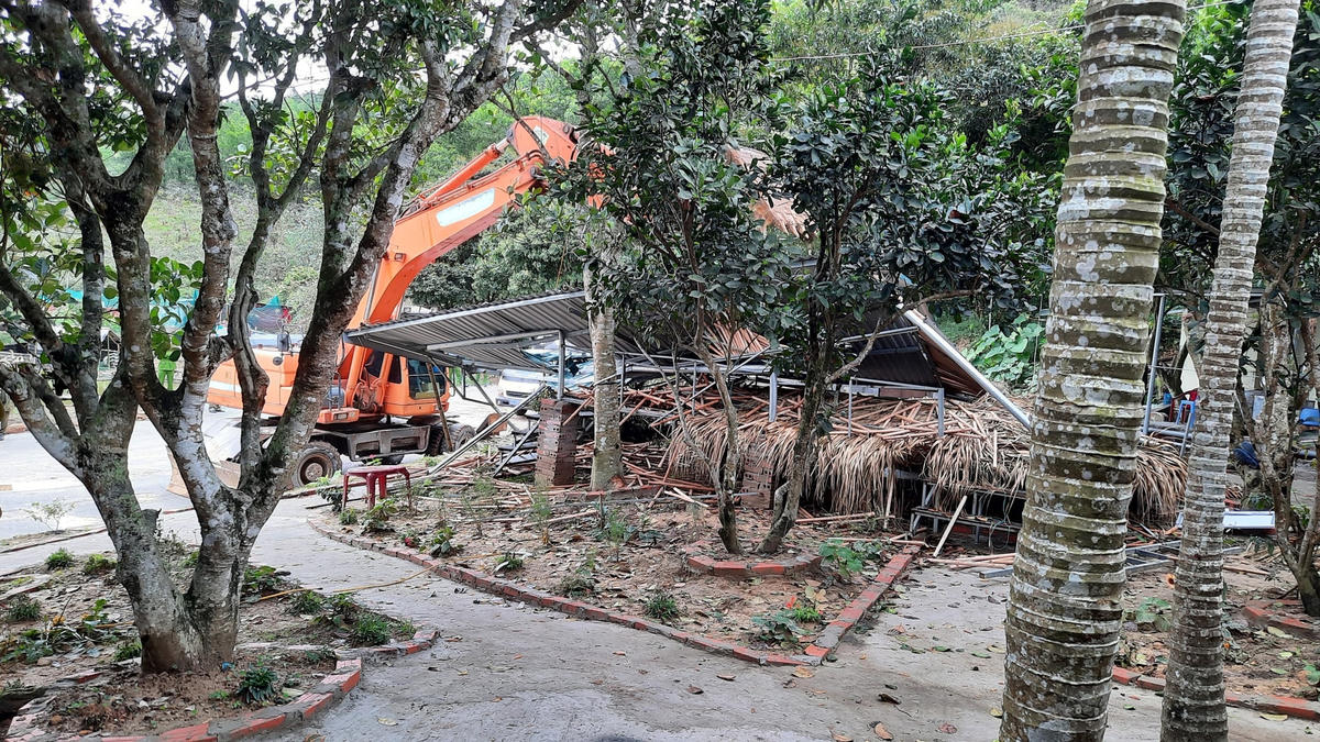 Quảng Ninh: Hoàn thành cưỡng chế nhà hàng kinh doanh trái phép trên đất lâm nghiệp… 