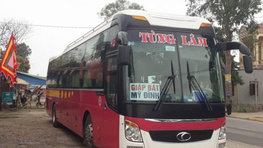 Bn 5046 di chuyển trên xe Tùng Lâm từ Hà Nội về Thanh Hóa.