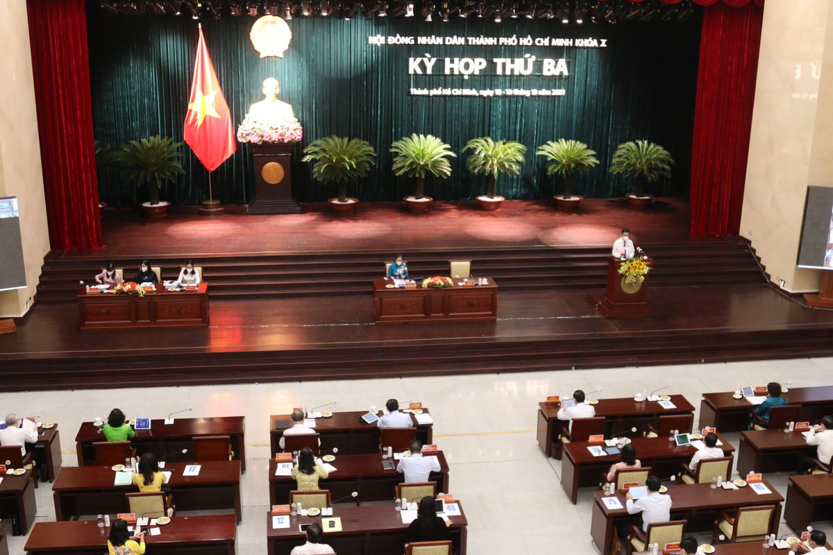 Sáng nay TP HCM khai mạc kỳ họp HĐND thành phố trong bình thường mơi.