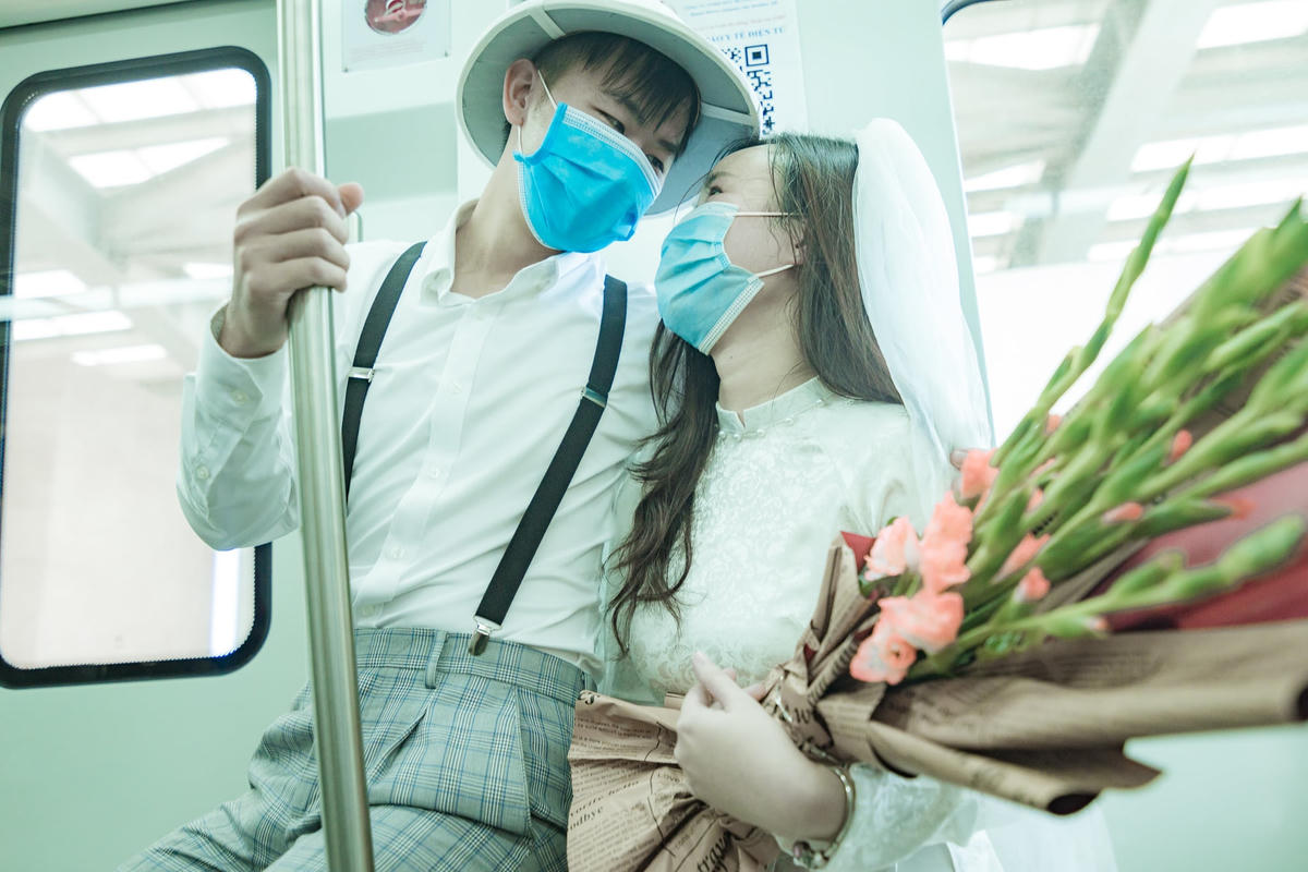 Bộ ảnh được nhiếp ảnh gia Vũ Ngọc Thiện chụp từ ga Thượng Đình đến ga Văn Quán. Ảnh: NVCC. 