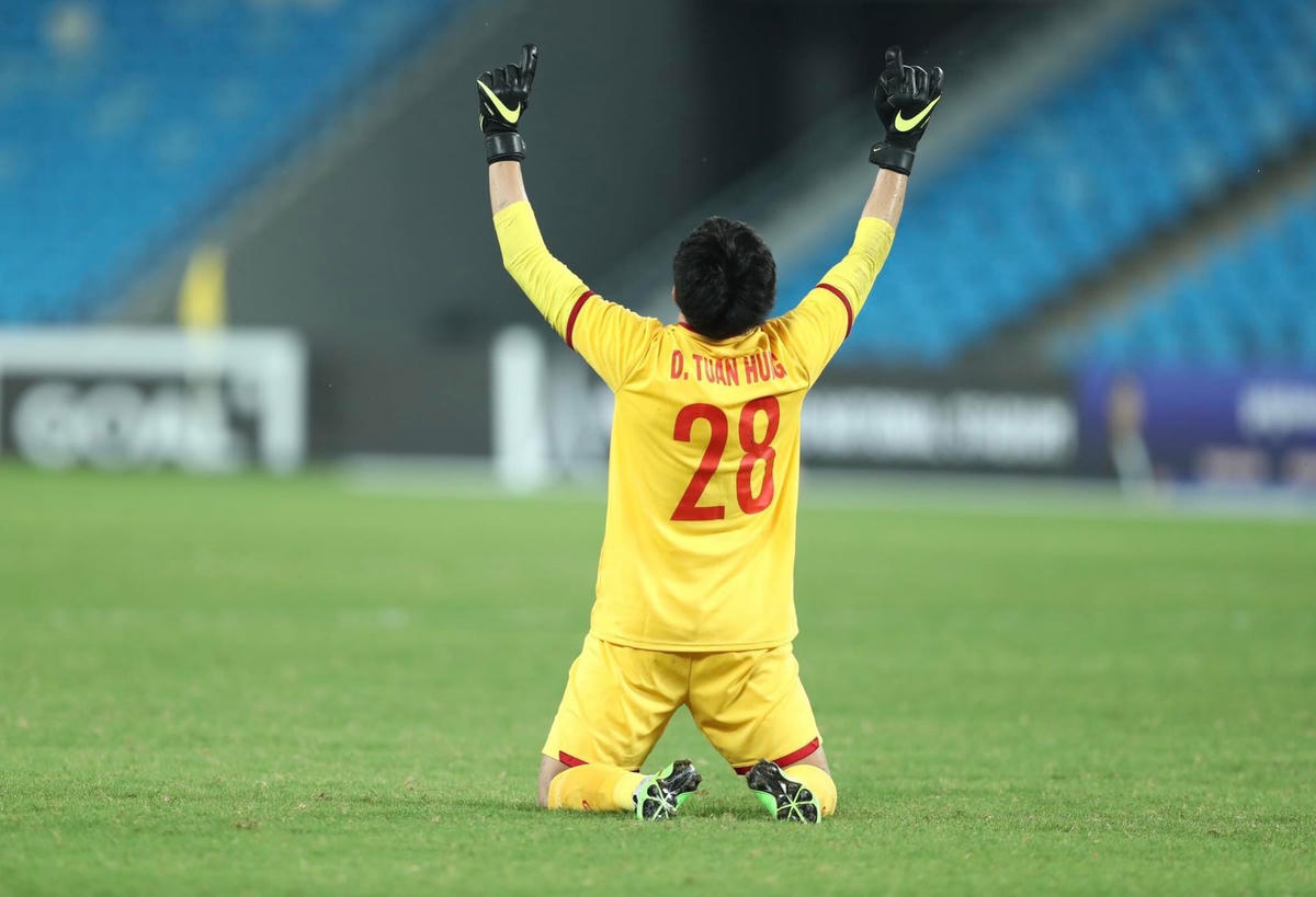Bảo Toàn đưa U23 Việt Nam lên ngôi vô địch U23 Đông Nam Á