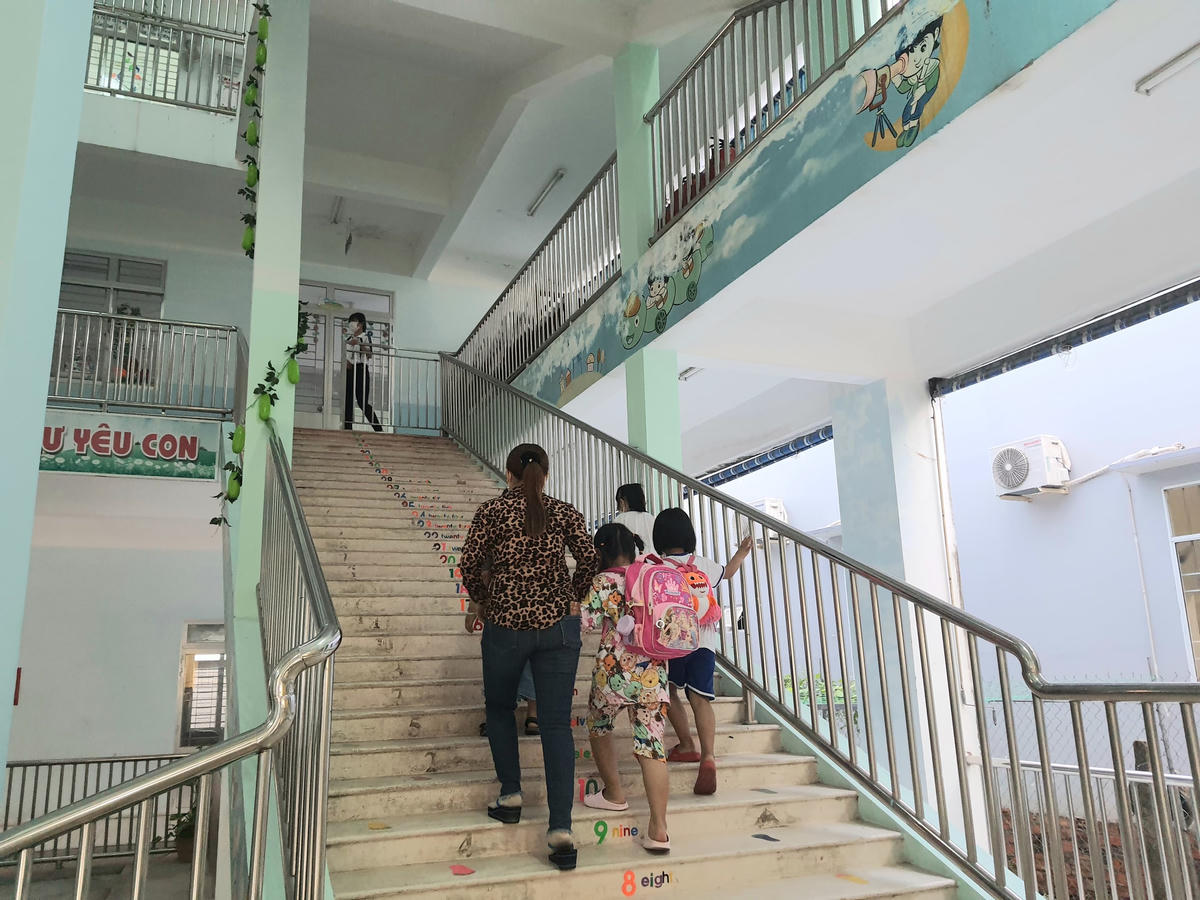 Trong tuần đầu, học sinh sẽ được làm quen với nề nếp, tác phong tại trường cũng như các biện pháp phòng chống dịch bệnh.