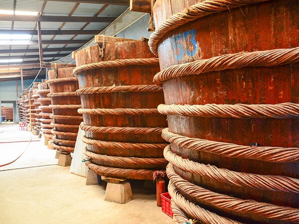 Một cơ sở chế biến nước mắm.