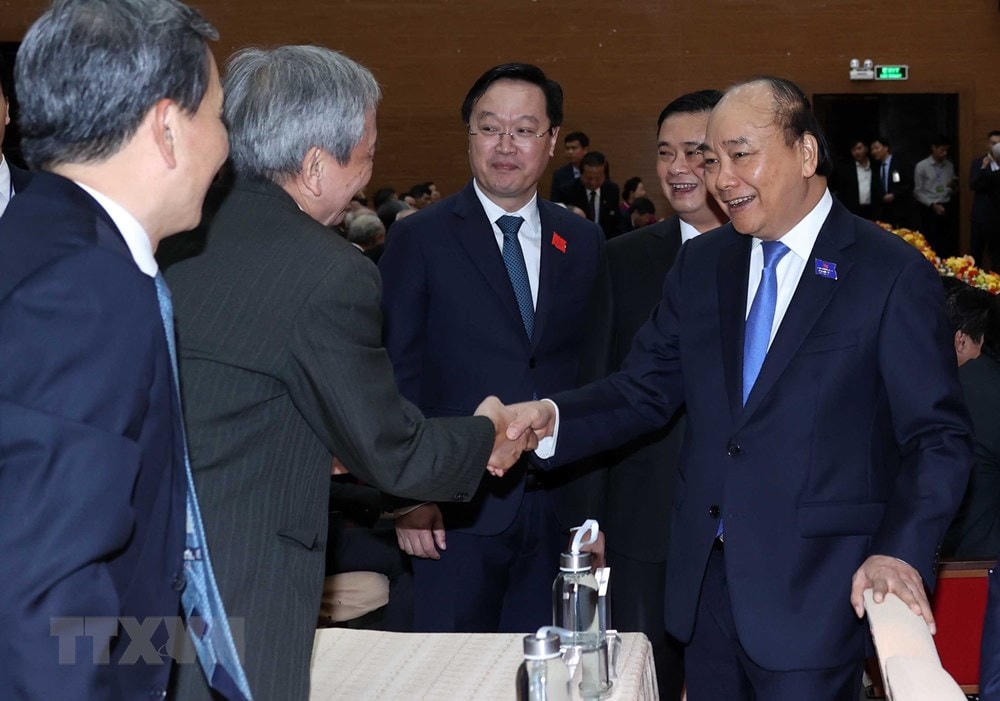 Thủ tướng Nguyễn Xuân Phúc với các đại biểu tại phiên khai mạc Đại hội đại biểu Đảng bộ tỉnh Nghệ An lần thứ XIX. Ảnh: (Ảnh: Thống Nhất/TTXVN).