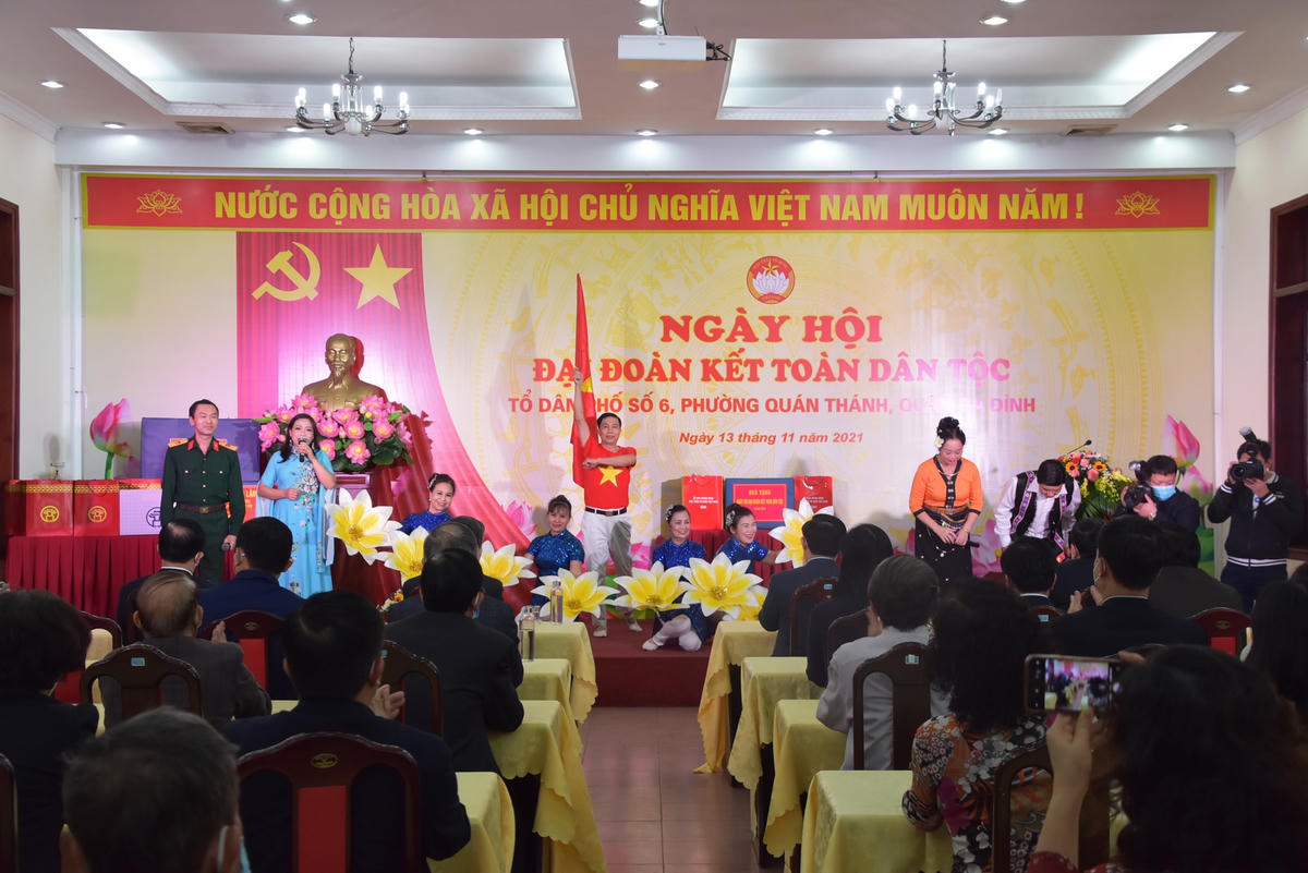 Tiết mục văn nghệ tại Ngày hội.