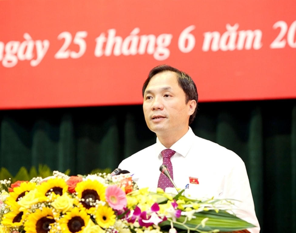 Ông Hoàng Trung Dũng tái đắc cử Chủ tịch HĐND tỉnh Hà Tĩnh khóa XVIII, nhiệm kỳ 2021-2026. Ảnh: BHT.
