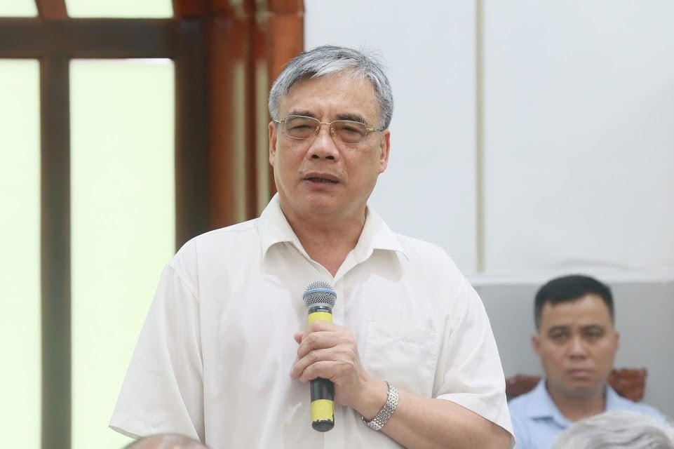 Ông Trần Đình Thiên phát biểu tại Hội nghị. Ảnh: Quang Vinh.