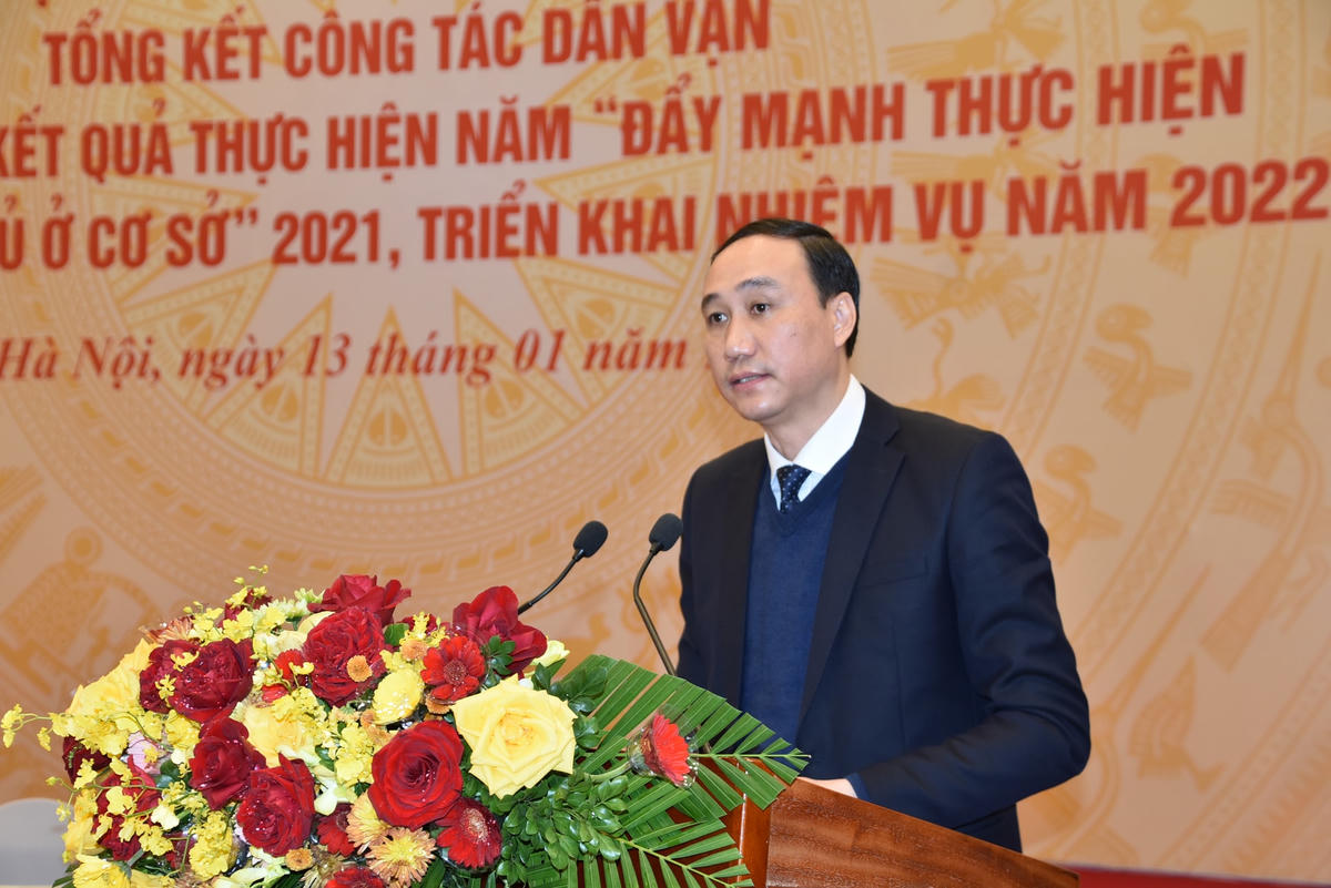 Phó Chủ tịch UBTƯ MTTQ Việt Nam Phùng Khánh Tài phát biểu tại Hội nghị.