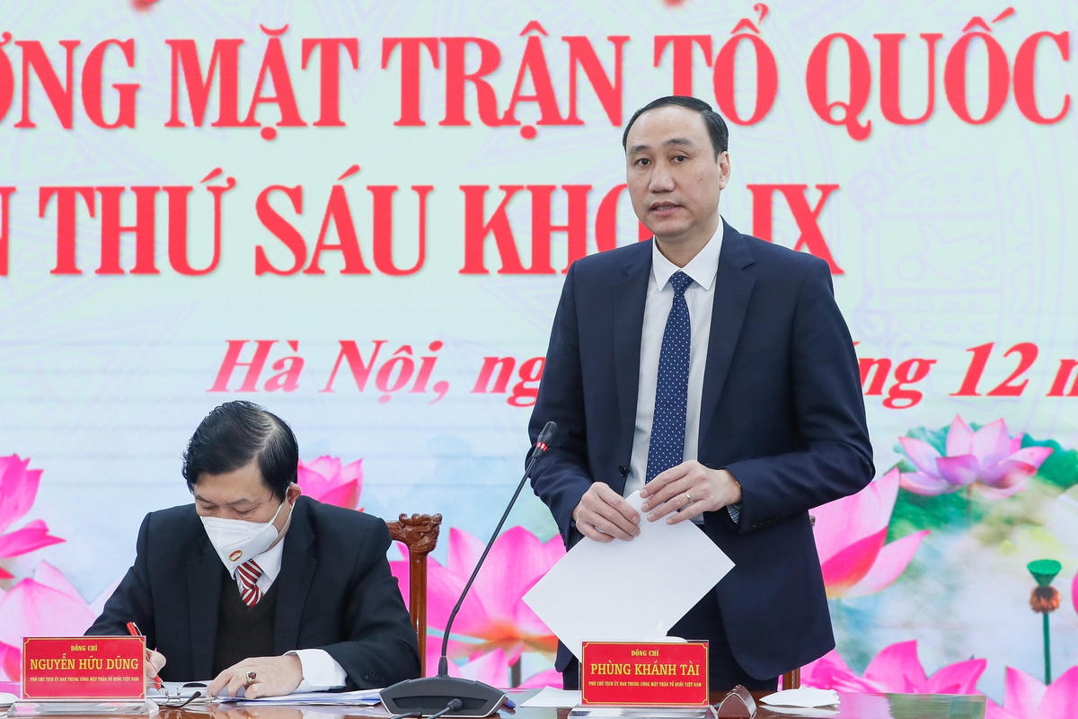 Phó Chủ tịch Phùng Khánh Tài phát biểu tại Hội nghị.