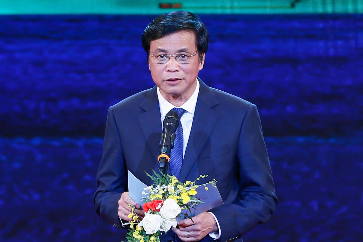 Ông Nguyễn Hạnh Phúc phát biểu tại Lễ trao giải. Ảnh: Quang Vinh.