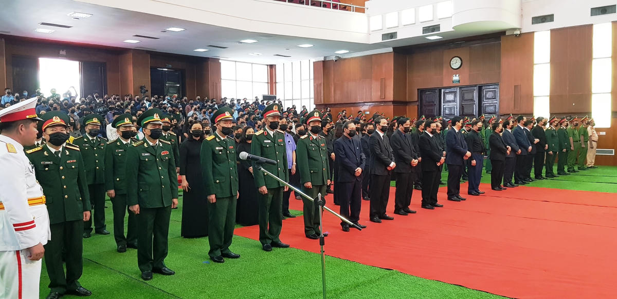 Toàn cảnh buổi lễ truy điệu nguyên Tổng Bí thư lê Khả Phiêu tại Thanh Hóa.