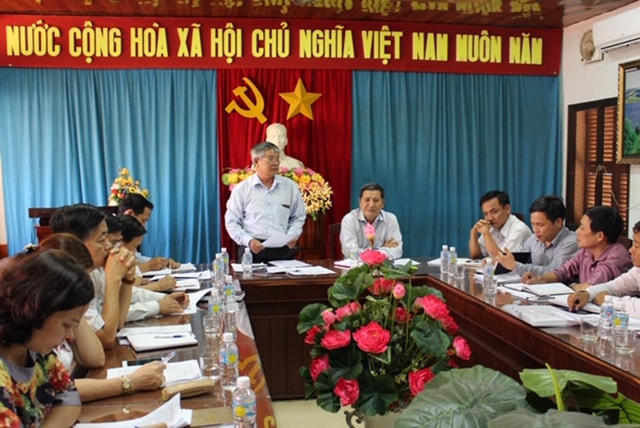 Quang cảnh buổi họp.