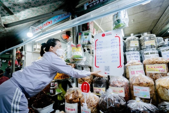 Một điểm bán hàng chấp nhận thanh toán qua Viettel Money. Ảnh: Viettel