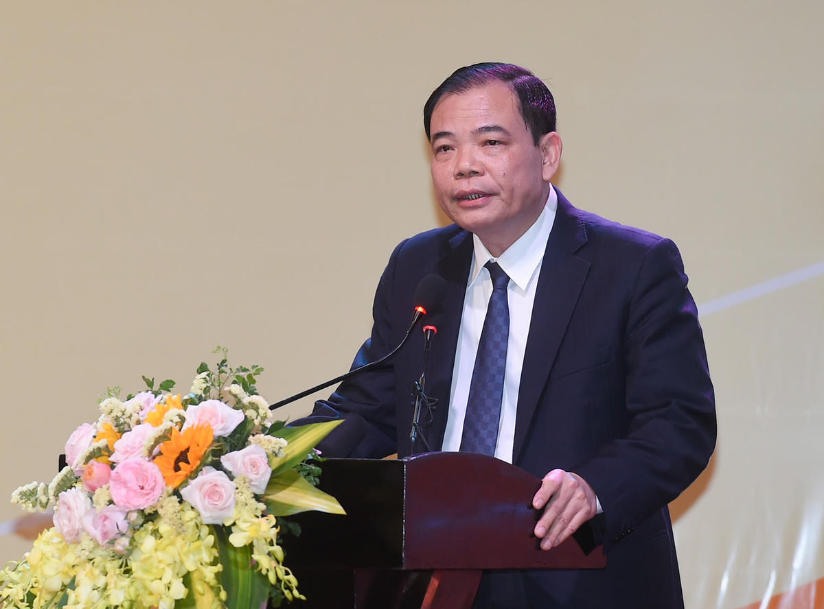 Bộ trưởng Bộ NN&PTNT Nguyễn Xuân Cường: Chuyển hướng "thuận thiên" đã đúng hướng, hiệu quả. Ảnh: Quang Hiếu.