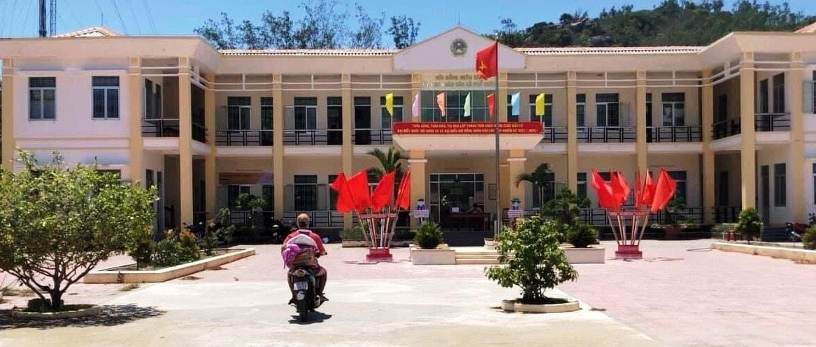 Một góc trụ sở UBND xã Phổ Châu. (Ảnh CTV).