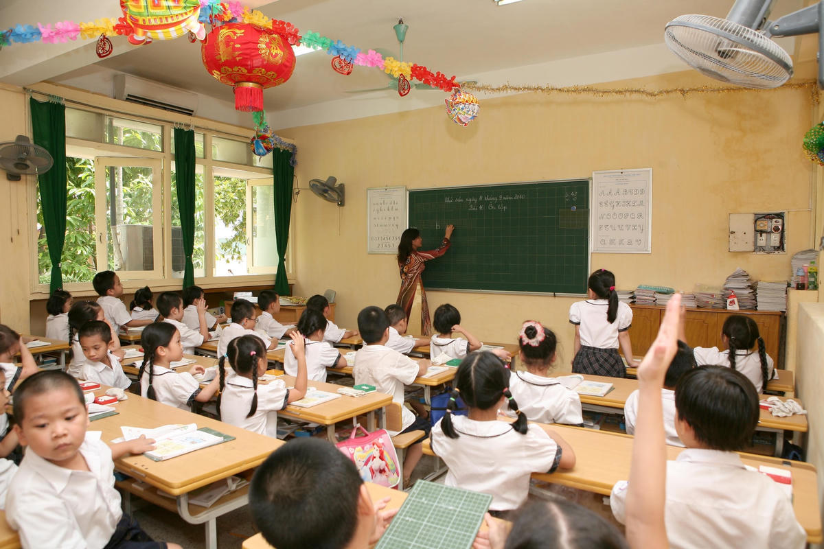 Kỷ luật học sinh trong nhà trường không có nghĩa là trừng phạt học sinh. Ảnh: Phạm Quang Vinh.