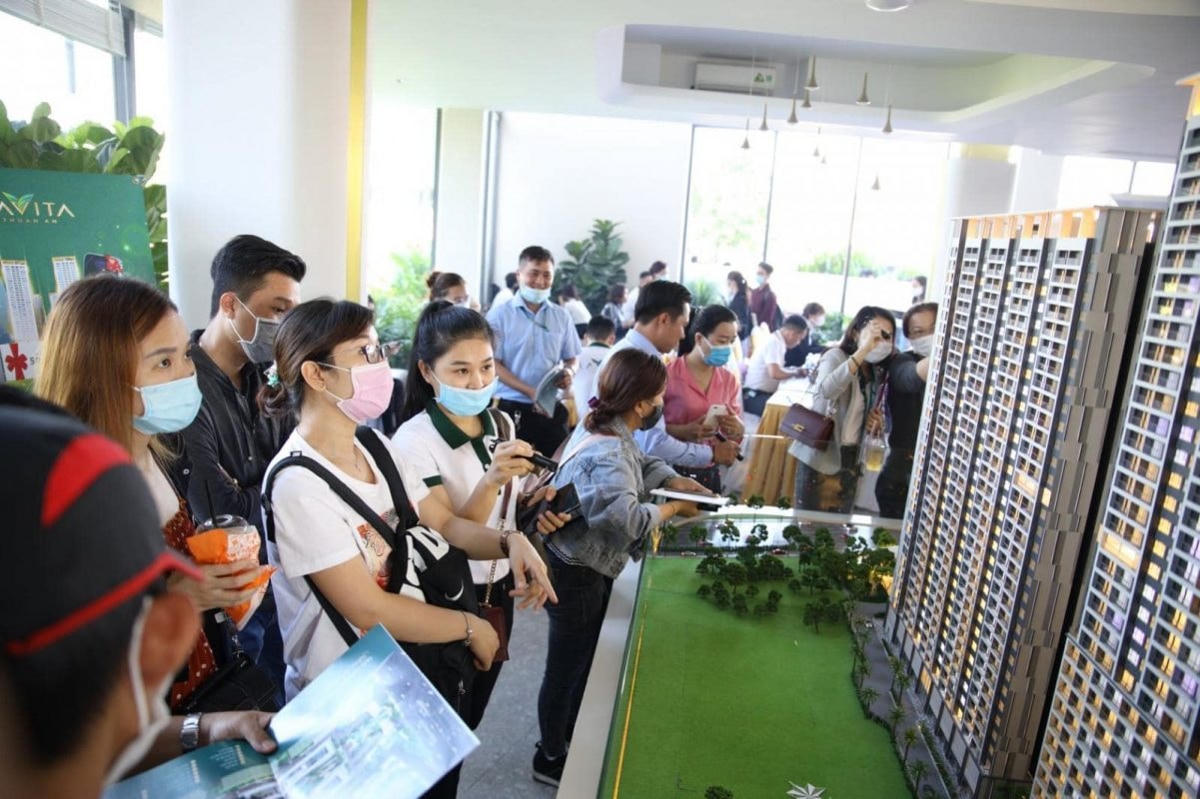 Tới đây giao dịch nhà đất sẽ phải qua ngân hàng.  