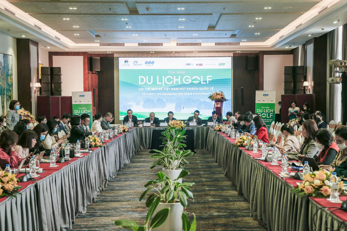 Quang cảnh buổi tọa đàm “Du lịch golf – Lợi thế mới để Việt Nam hút khách quốc tế”.