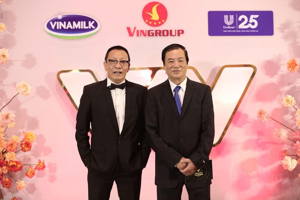 MC Lại Văn Sâm và đạo diễn Khải Hưng.
