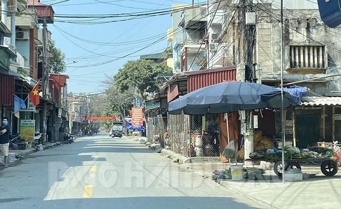 Chợ thị trấn Cẩm Giang, nơi bà Ngà bán thịt lợn trong thời gian đang tự cách ly.