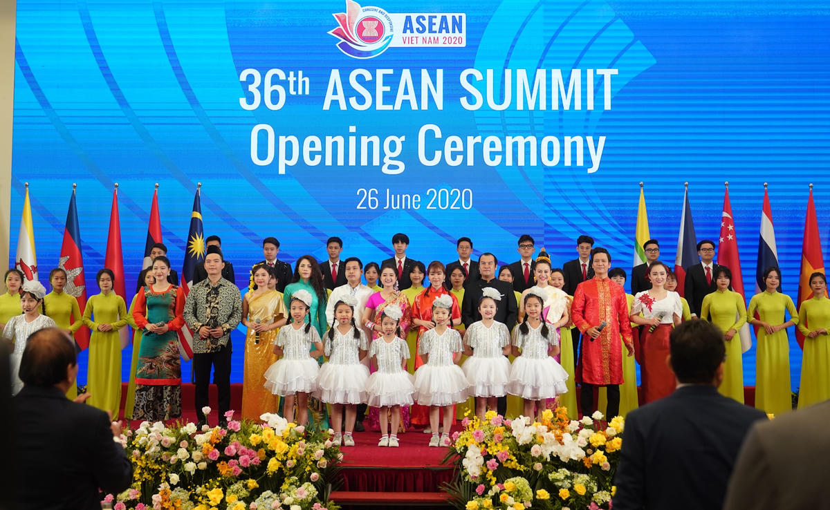 Toàn cảnh lễ khai mạc Hội nghị Cấp cao ASEAN lần thứ 36