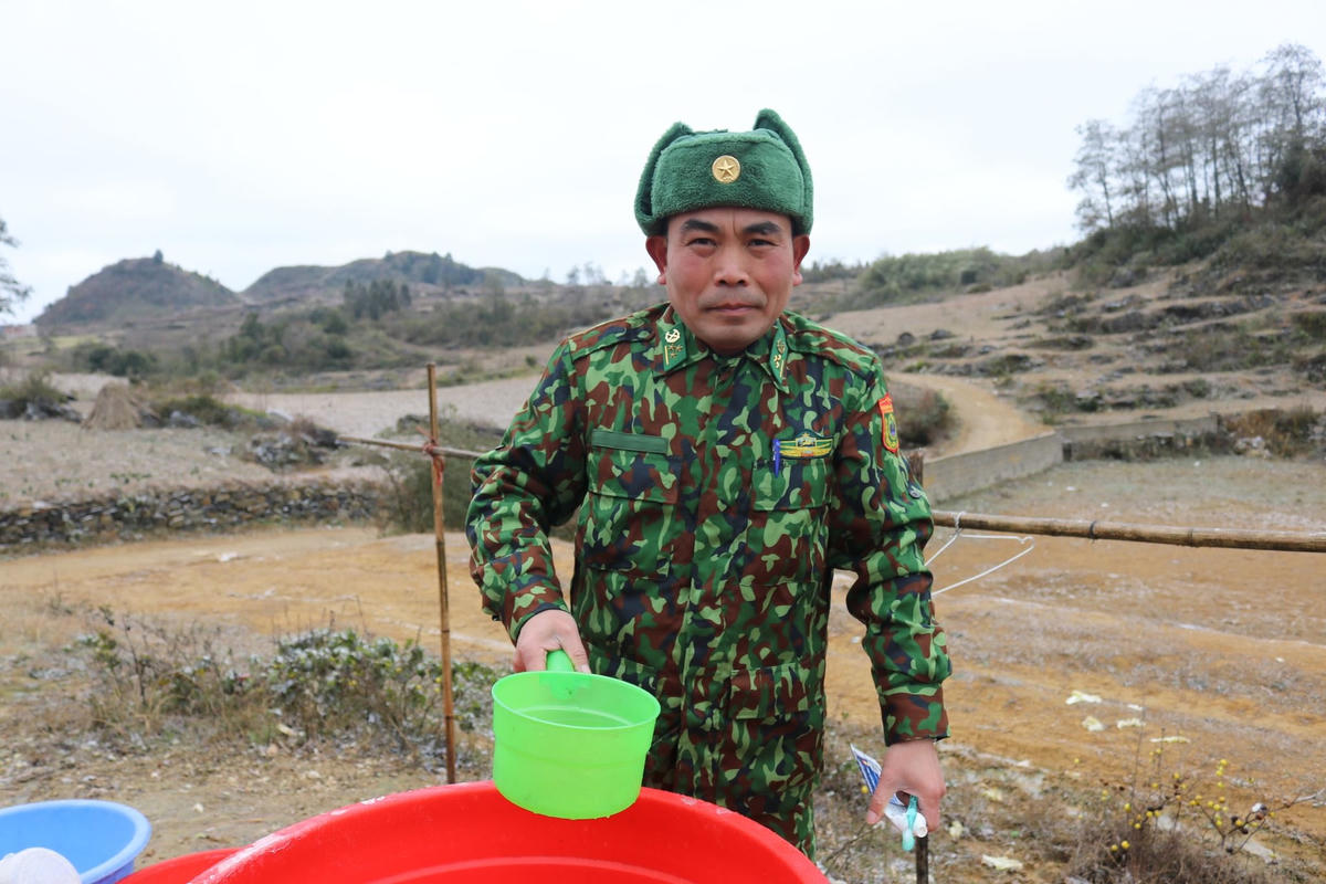 Băng giá xuất hiện trên diện rộng tại huyện Mèo Vạc