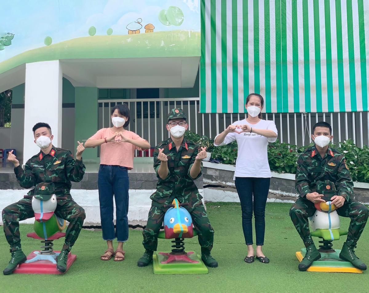 Theo Thượng sĩ Hùng, đây là dịp để những sinh viên trường Học viện Quân y có cơ hội thực tế nghề nghiệp. Ảnh: NVCC.