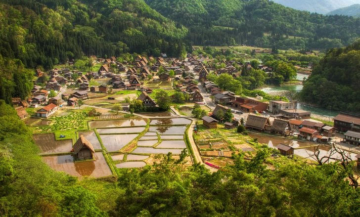 [ẢNH] Những ngôi làng tuyệt đẹp như trong truyện cổ tích