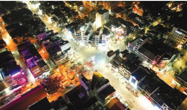TP Trà Vinh về đêm đẹp lung linh.