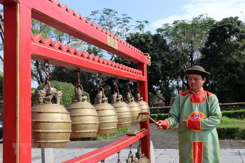 Nhạc khí cung đình nhà Nguyễn. (Ảnh: Đỗ Trưởng/TTXVN).