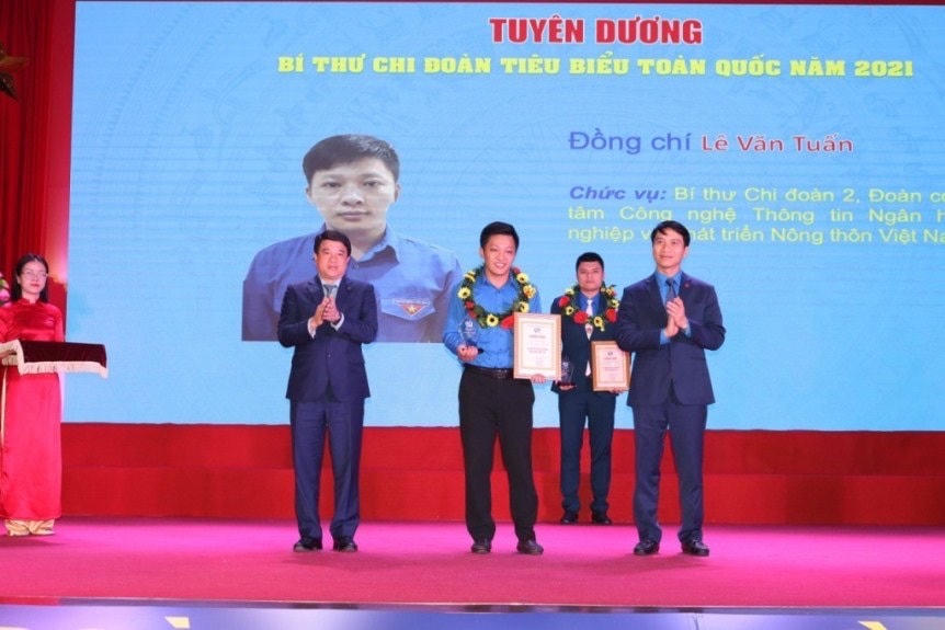 Những gương mặt trẻ tiêu biểu ở Agribank