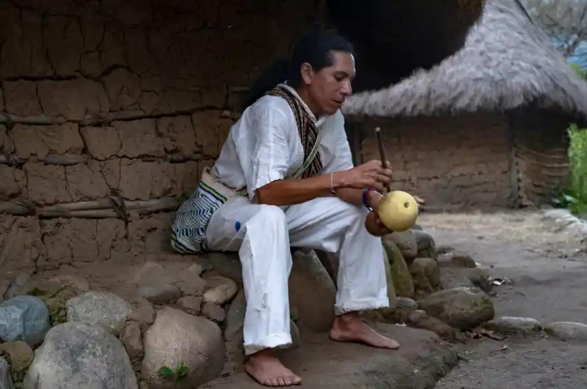 Ông Ener Crispin Cáceres, một trưởng lão của cộng đồng Kankuamo. Ảnh: The Guardian.