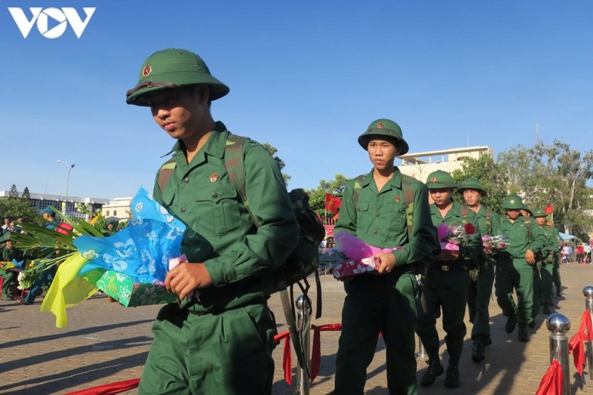 Hà Nội lấy mẫu xét nghiệm SARS-CoV-2 cho tất cả các công dân nhập ngũ (ảnh minh hoạ).  