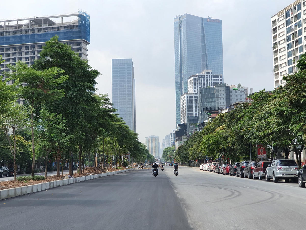 Hiện tại các phương tiện giao thông đã có thể di chuyển dễ dàng trên tuyến đường dài khoảng 1 km này.