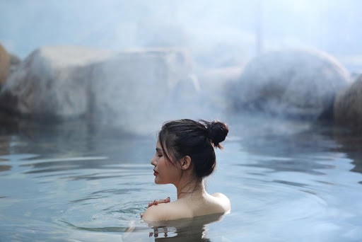 Liệu pháp làm đẹp khoáng nóng thiên nhiên ban tặng.