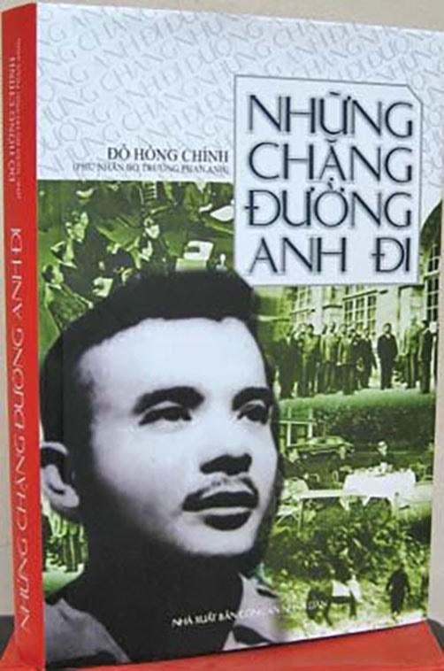 Cuốn hồi ký về Luật sư Phan Anh do bà Đỗ Hồng Chỉnh chấp bút.  