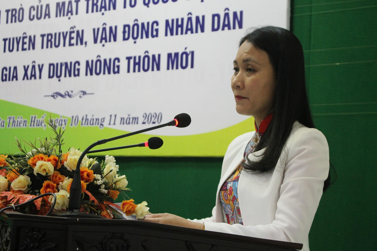 Phó Chủ tịch Mặt trận tỉnh Phan Thị Ái Nhi tổng kết vai trò Mặt trận tham gia xây dựng Nông thôn mới.